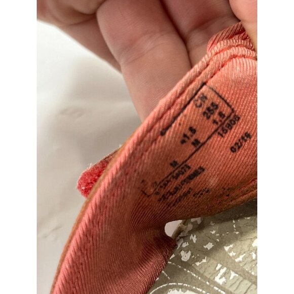 CLARKS Collection Cushion Soft Coral Sandal Flip Flops    Sz 10 - Picture 2 of 10